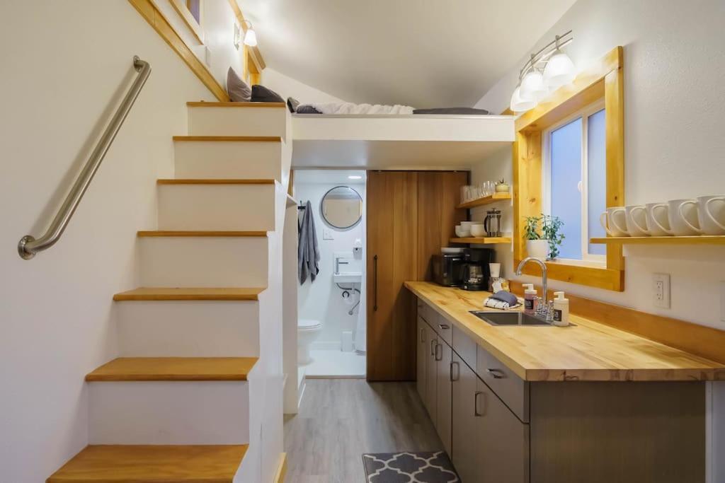 #Stayinmydistrict Overlook Backyard Tiny Suite Portland Eksteriør billede